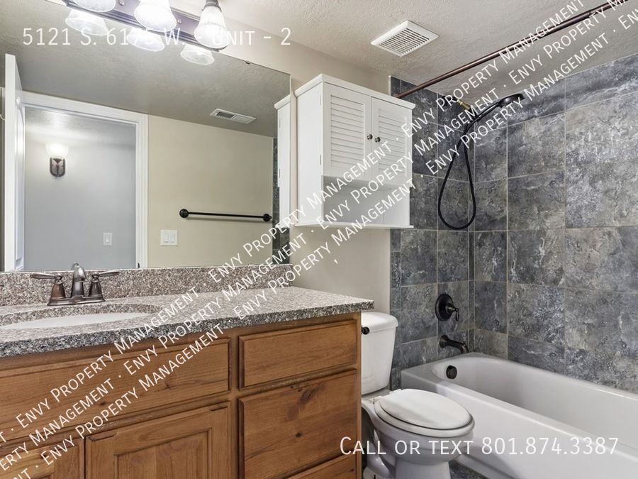 Gigantic 2 Bed - 1 Bath - Pet Friendly - Basement Unit With Enormous Back Yard, Granite Countertops! Available NOW! property image