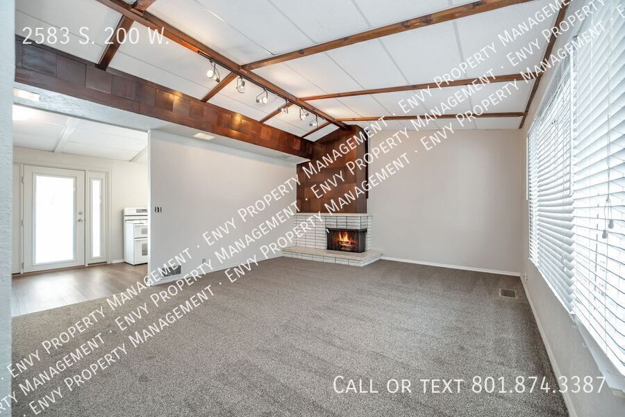 Beautiful Newly Renovated 3 Bed - 1 Bath Pet Friendly Home in Bountiful! Available on March 28th! property image