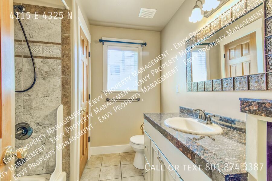 Luxury 5 Bed, 5 Bath Home with Modern Finishes & 2-Car Garage! - Available NOW! property image