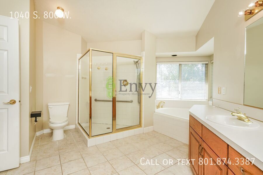 Spacious 4 Bed, 2 Bath Pet-Friendly Home with Modern Features & 2-Car Garage! - Available NOW! property image