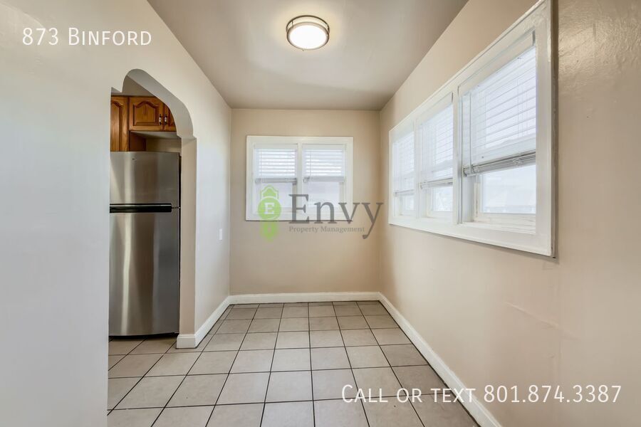 Spacious Pet Friendly - 3 Bed/1 Bath Duplex For Rent in Ogden! - AVAILABLE NOW! property image