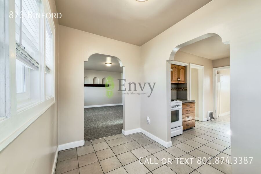 Spacious Pet Friendly - 3 Bed/1 Bath Duplex For Rent in Ogden! - AVAILABLE NOW! property image
