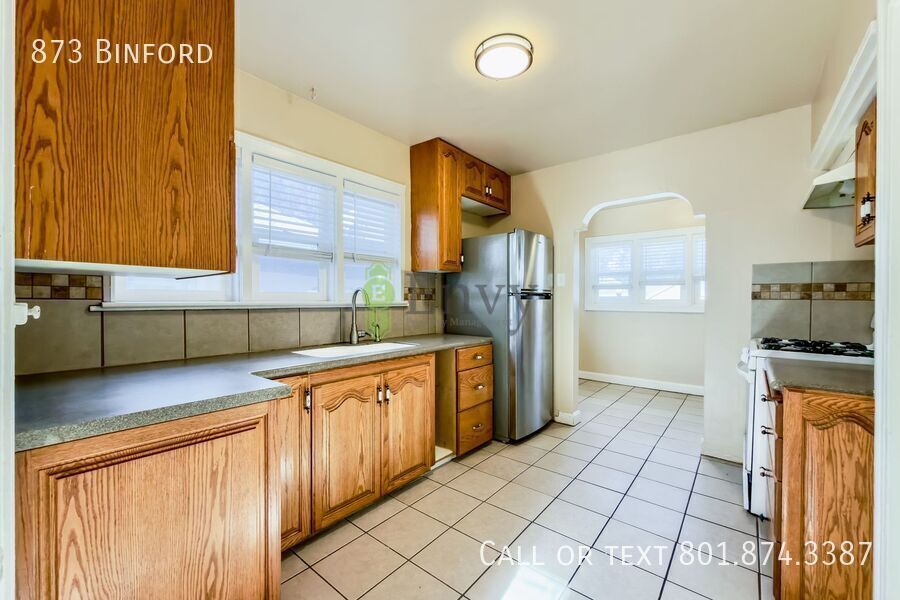 Spacious Pet Friendly - 3 Bed/1 Bath Duplex For Rent in Ogden! - AVAILABLE NOW! property image