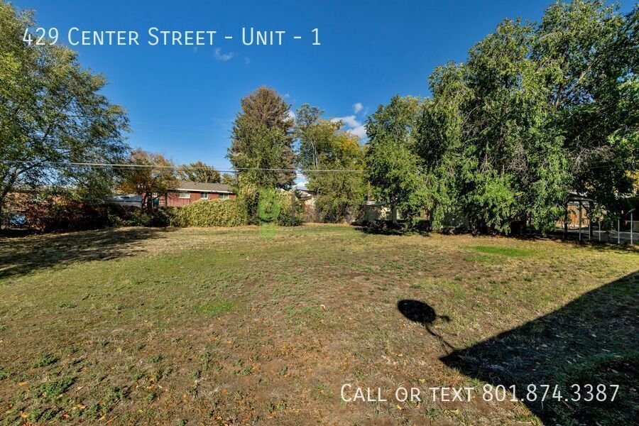 Perfect Pet Friendly 1 bed - 1 bath Unit in Great Clearfield Location! Available NOW! property image