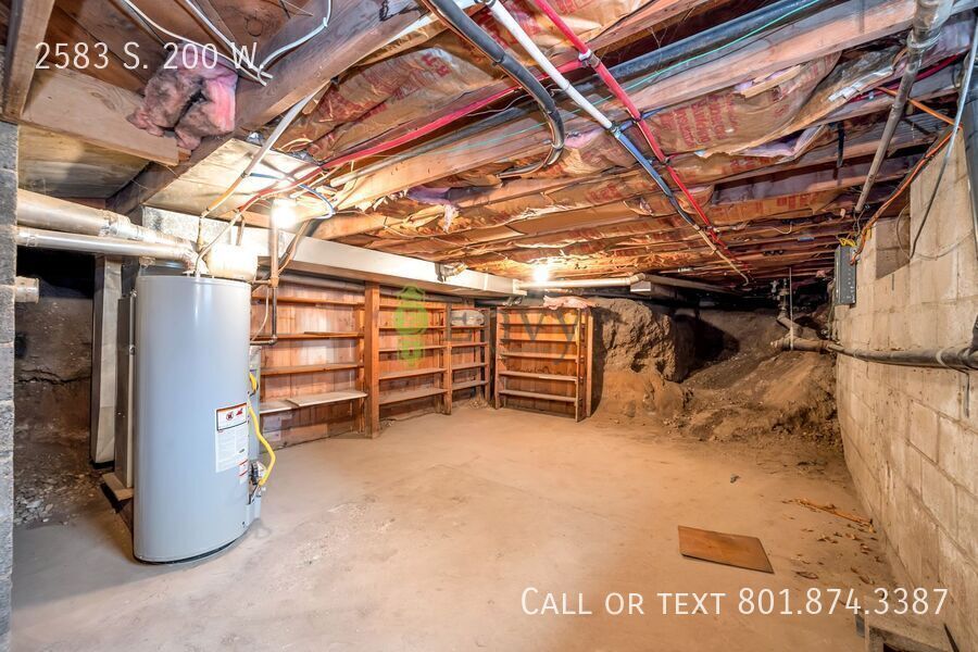 Beautiful Newly Renovated 3 Bed - 1 Bath Pet Friendly Home in Bountiful! Available NOW! property image