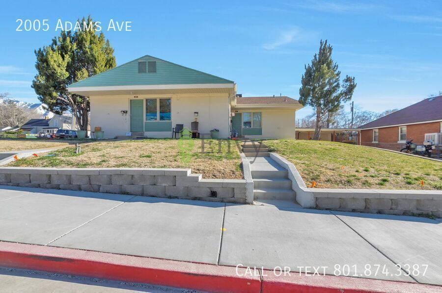Charming Pet-Friendly 2 Bed - 1 Bath Tri-Plex Unit in Convenient Ogden Location! Available NOW! property image